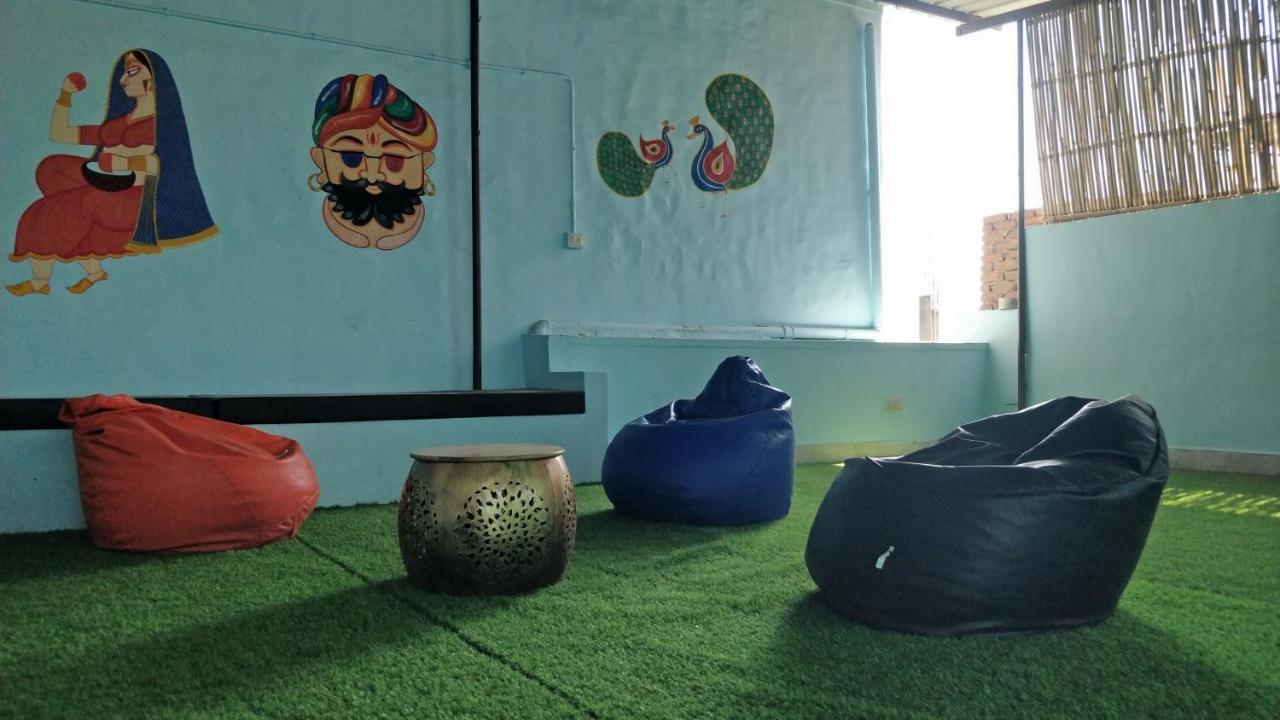 Santkripa Backpackers 400 Mtr From Railway Station Vandrarhem Jodhpur  Exteriör bild