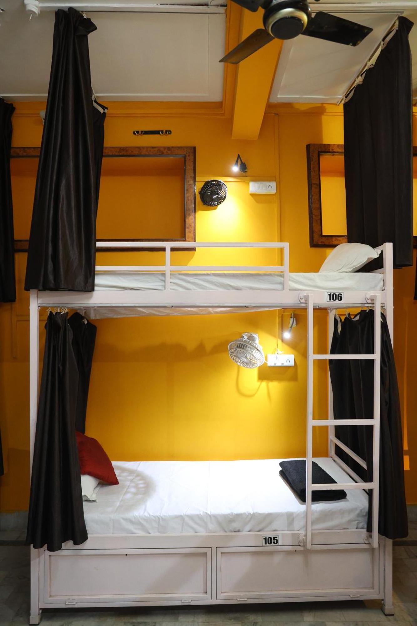 Santkripa Backpackers 400 Mtr From Railway Station Vandrarhem Jodhpur  Exteriör bild