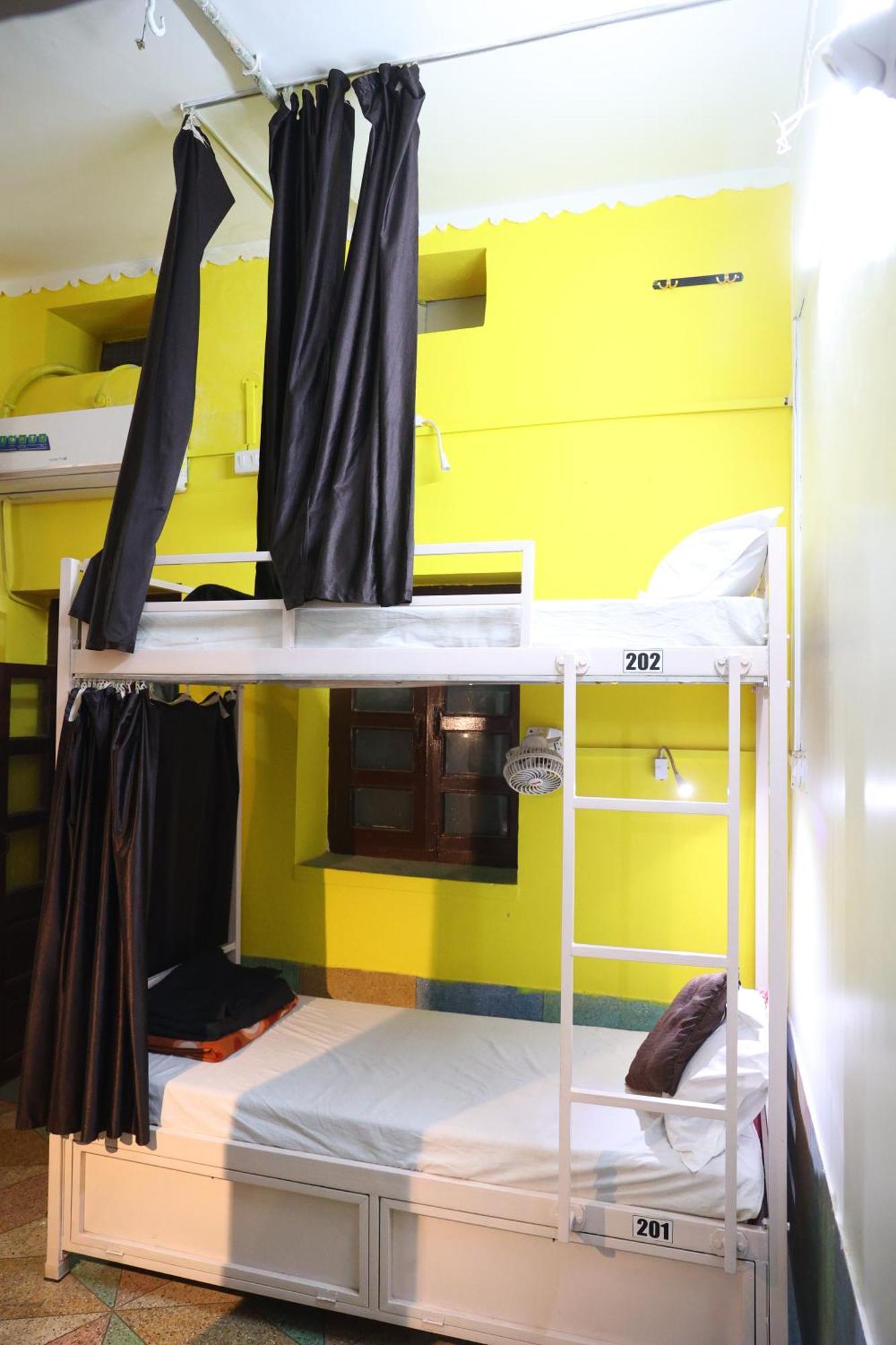 Santkripa Backpackers 400 Mtr From Railway Station Vandrarhem Jodhpur  Exteriör bild