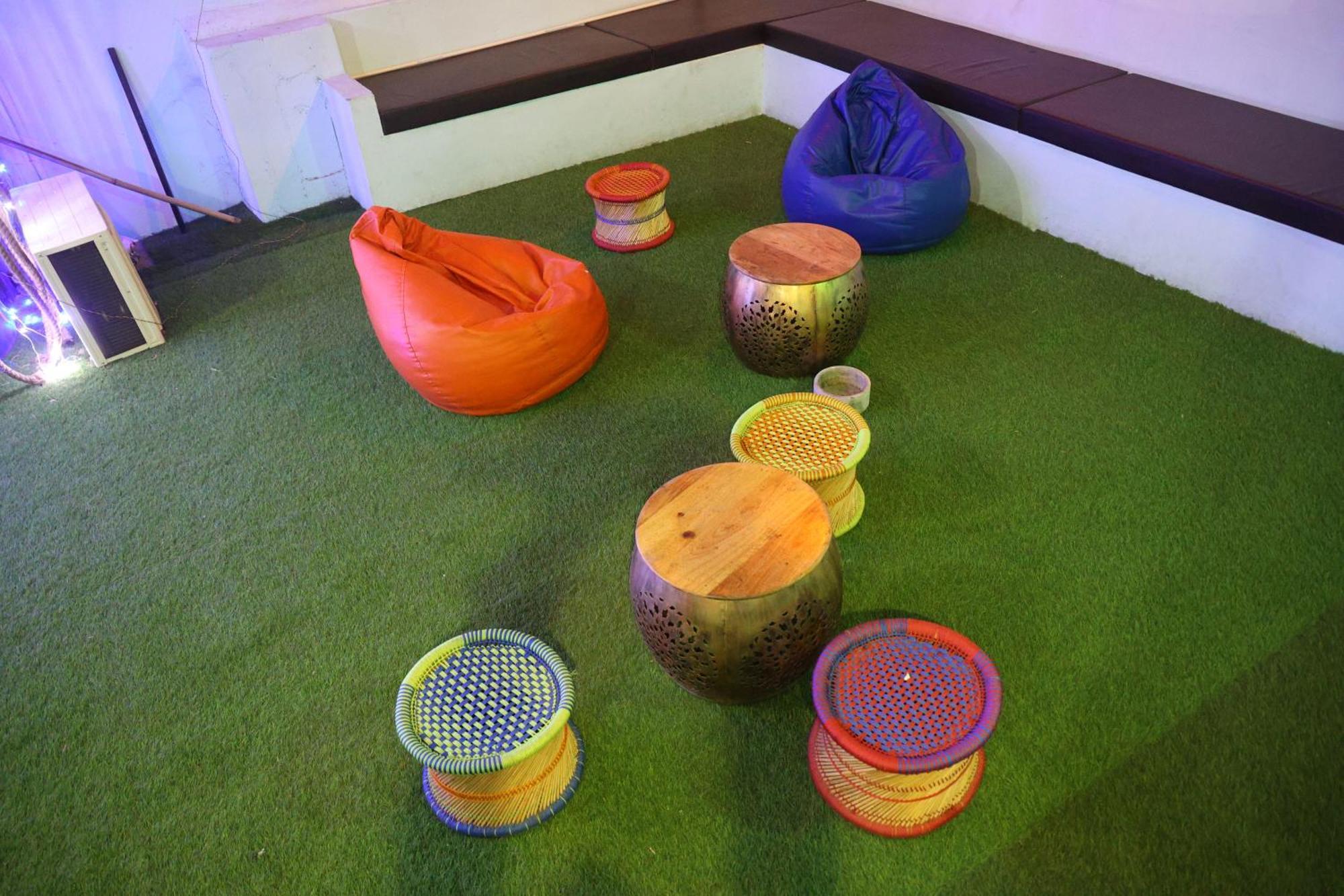 Santkripa Backpackers 400 Mtr From Railway Station Vandrarhem Jodhpur  Exteriör bild